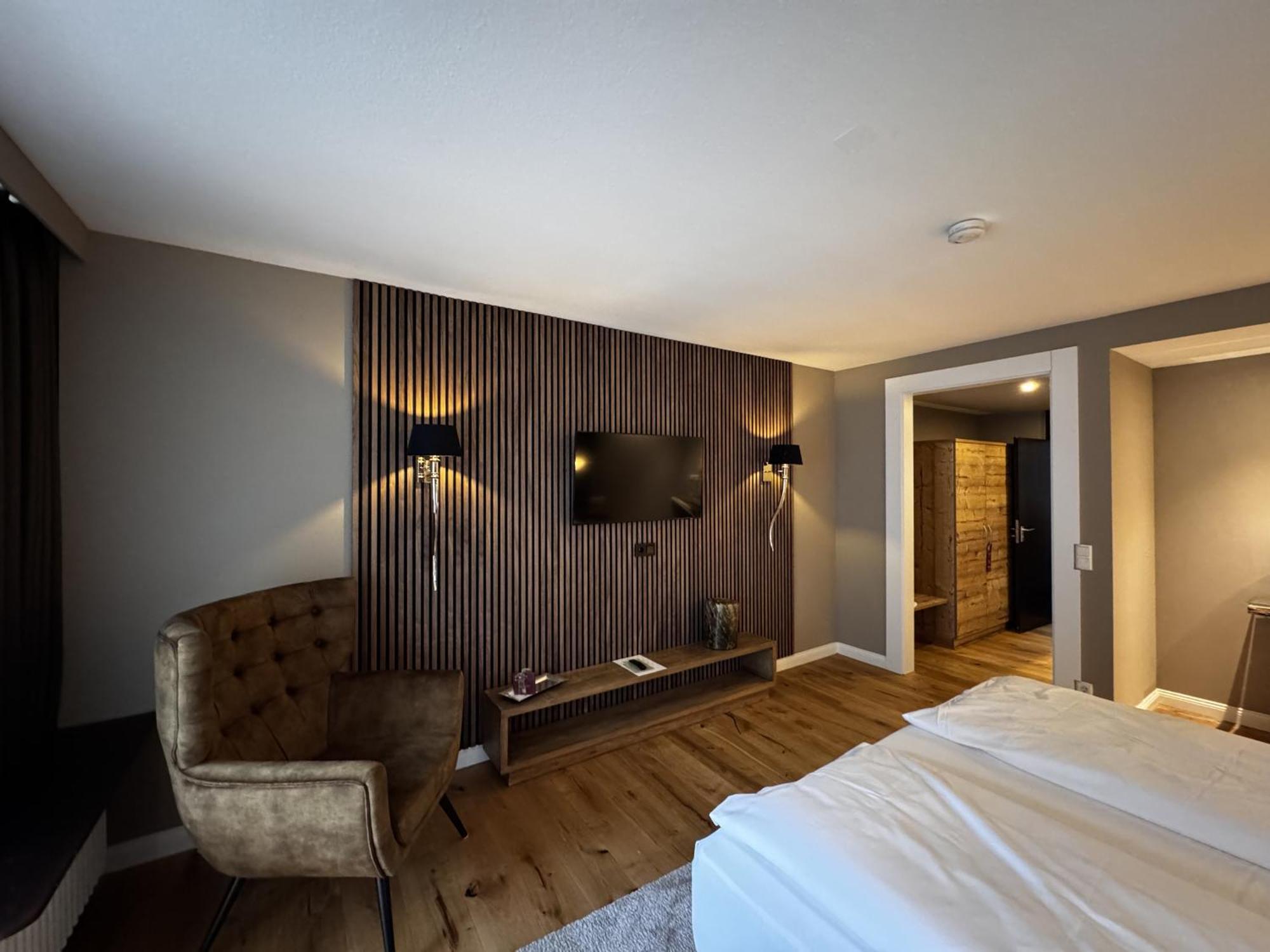 Hotel Luisenpark Bad Bergzabern Bagian luar foto